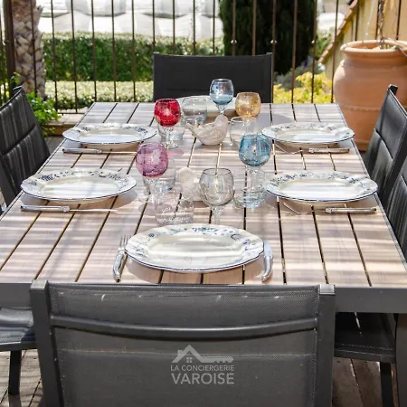 شقة La Maison Du Pere Eternel Terrasse-jardin-parking-wifi Hyères
