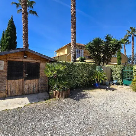La Maison Du Pere Eternel Terrasse-jardin-parking-wifi * Hyères